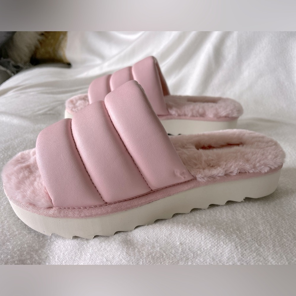 COPY - KOOLABURRA by UGG SANDALS SLIPPERS